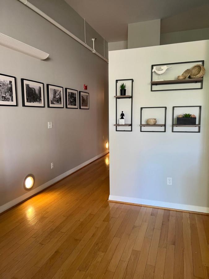 Downtown Norfolk Loft Apartment Exterior photo