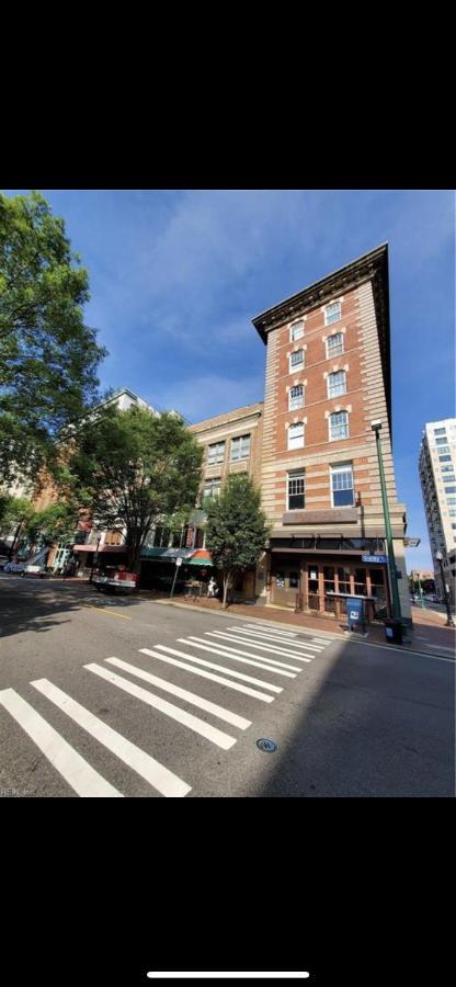 Downtown Norfolk Loft Apartment Exterior photo